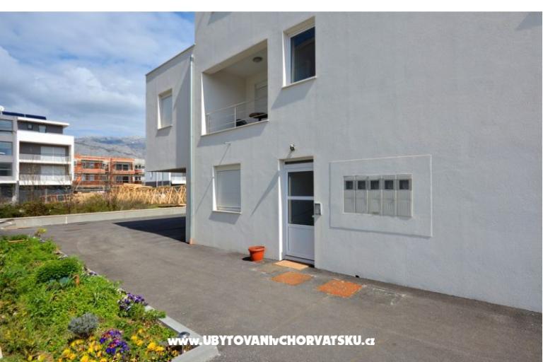 Apartmán lux with garden – foto 27