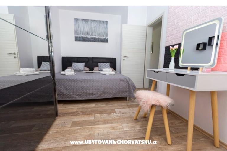 Apartmán lux with garden – foto 7