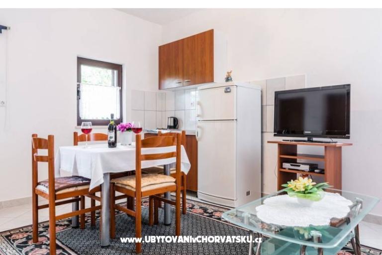 Apartmány Silvi – foto 4