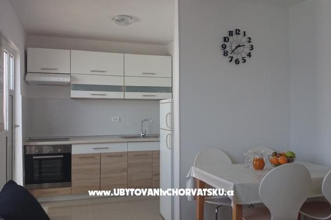 Apartmány 7 m od mora – foto 5