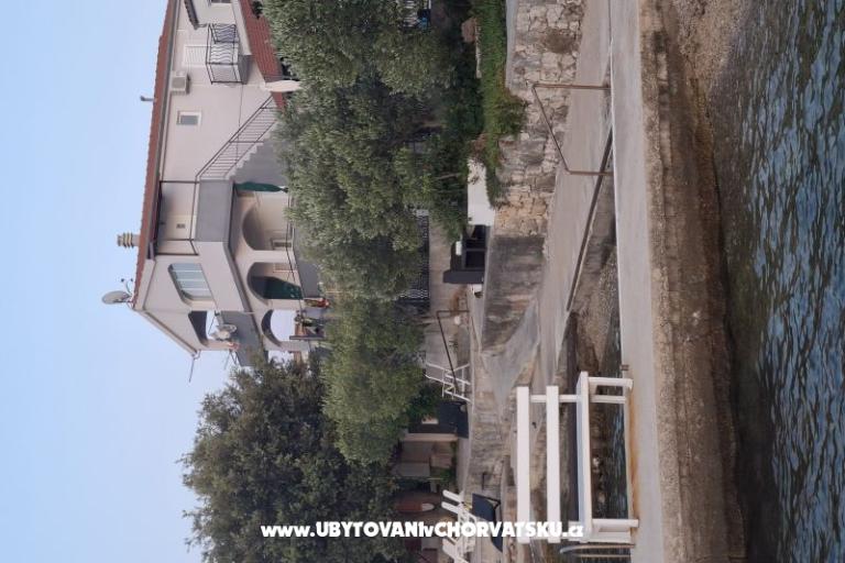 Apartmány 10 metara od mora – foto 28