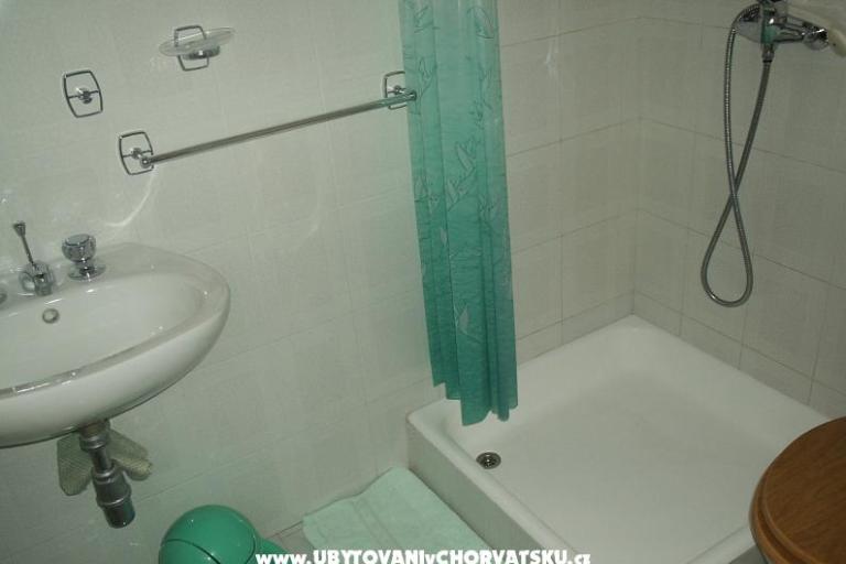 Apartmány and rooms Mikelin  – foto 6
