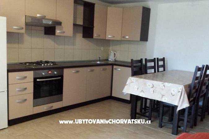 Apartmány Angelo s bazénem – foto 10