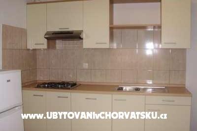 Apartmány Angelo s bazénem – foto 11
