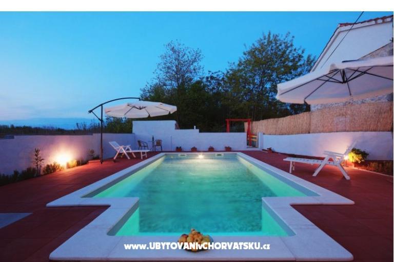 Apartmány Angelo s bazénem – foto 14