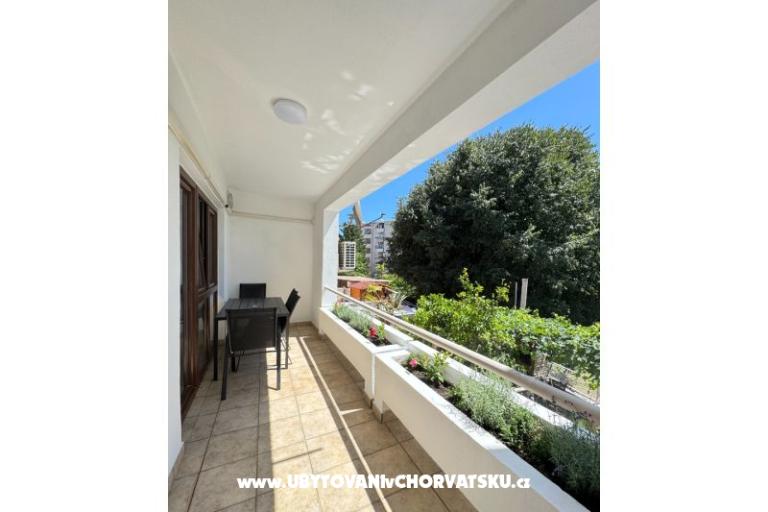 Flowers Apartmány Pula – foto 10