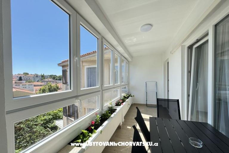 Flowers Apartmány Pula – foto 18