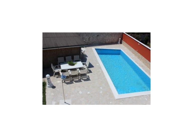 Dům with swimming pool – foto 9