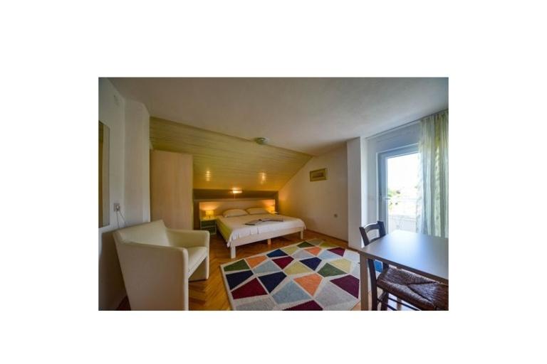 Apartmány Anny s bazénem – foto 17