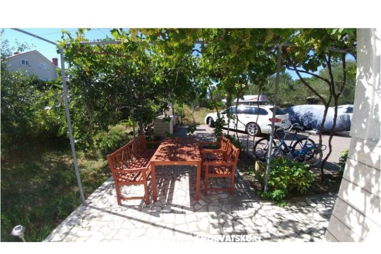 Apartmány Dora – foto 18