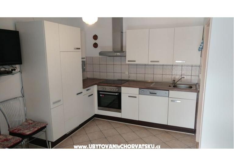 Apartmány Dora – foto 8
