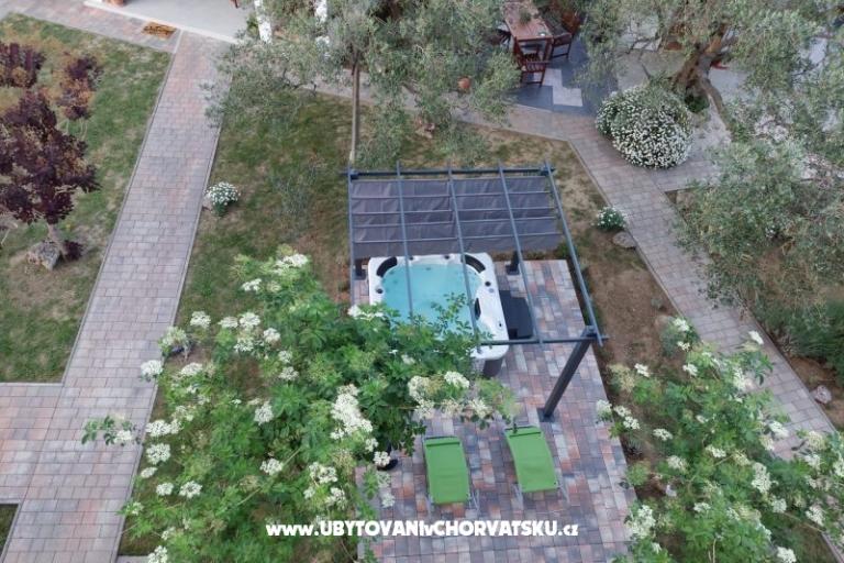 Apartmány- Villa Ilijic – foto 8