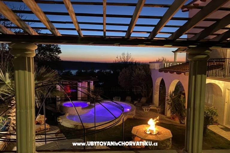 Villa Agata s bazénem &amp; sauna – foto 17