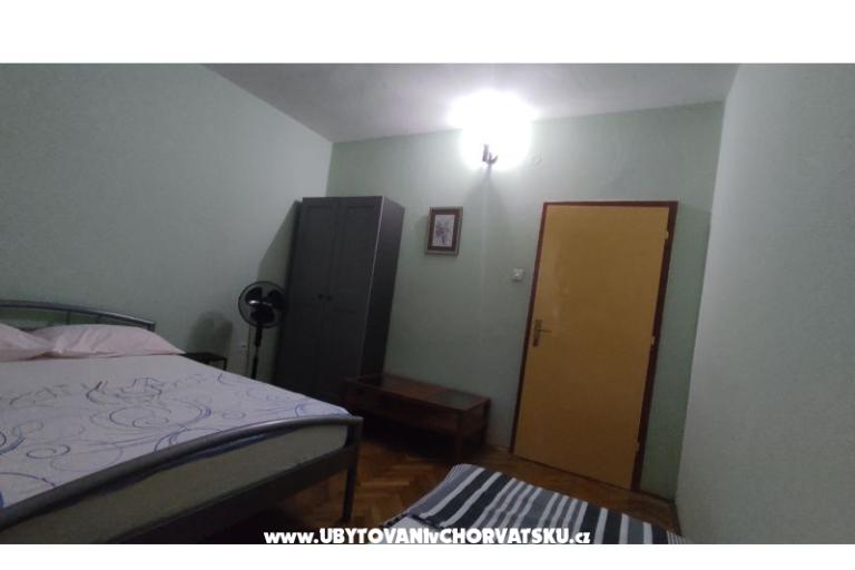 Apartmány Emil Ražanac – foto 13