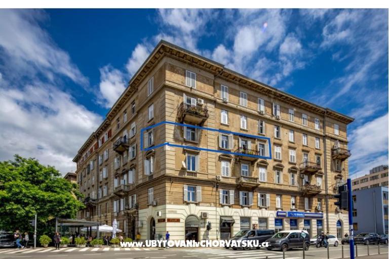 Nautilus Luxury Apartmány – foto 11