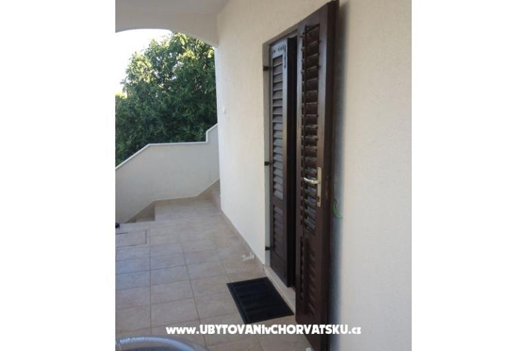 Anita Apartmány-Rogoznica – foto 4