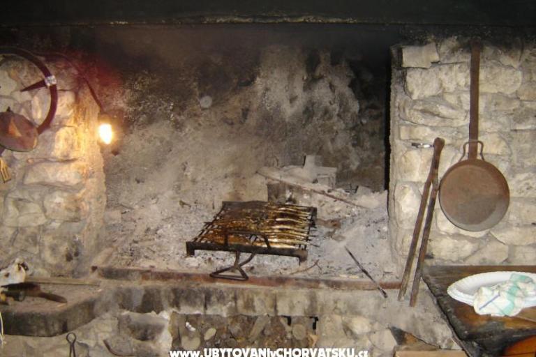 Apartmány Karabatić – foto 12