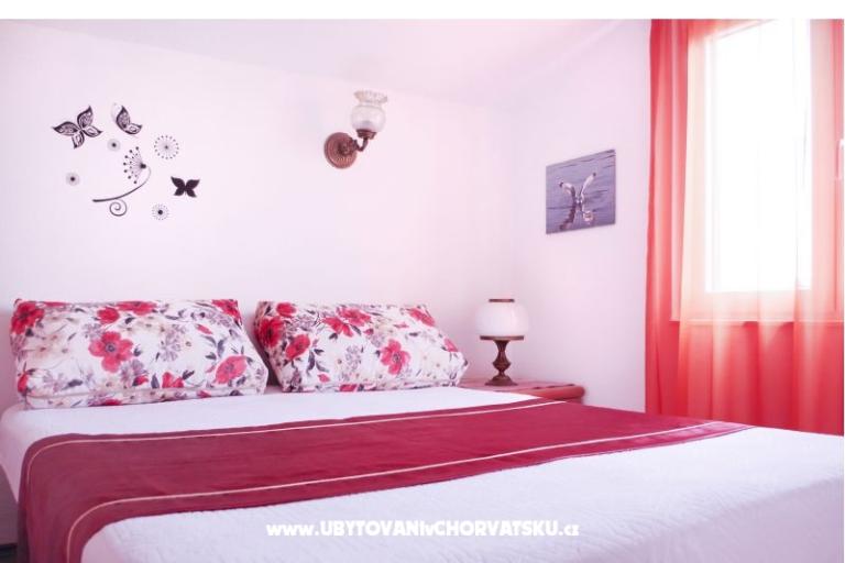 Apartmány Nives – foto 14