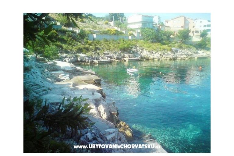 Apartmány Panorama s bazenom – foto 18