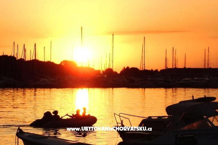 Apartmány Rogoznica 3 – foto 8