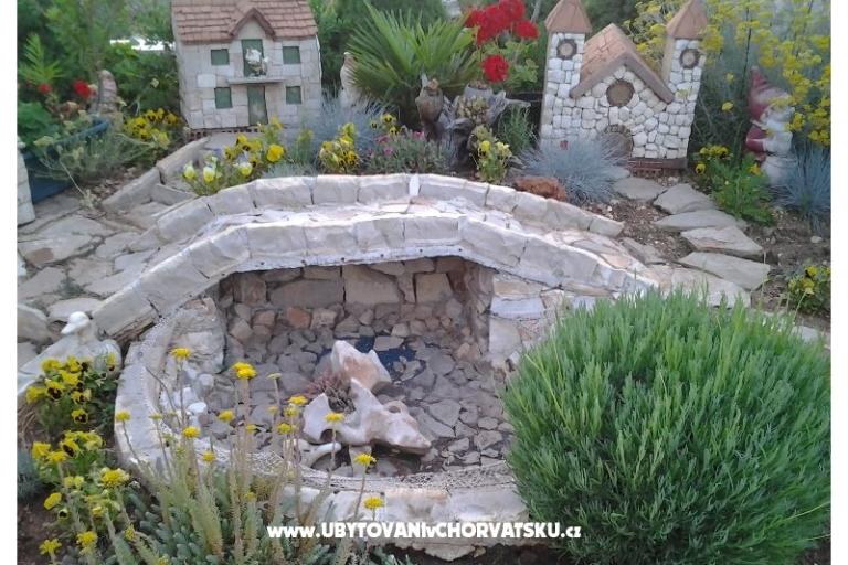 Apartmány Krešimir  OD 30 EUR – foto 8