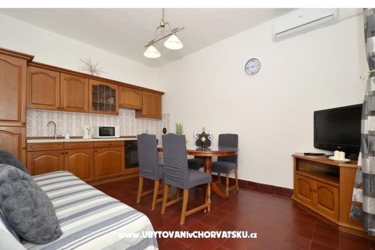 Apartmány Caleta – foto 11