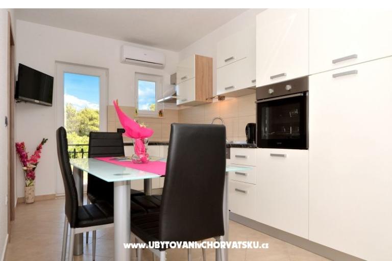 Apartmány Caleta – foto 2