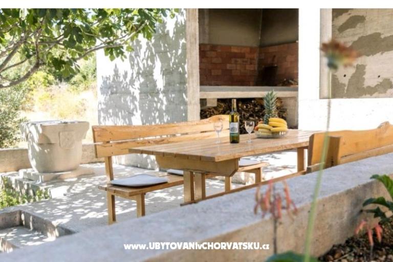 Apartmány Ljuba – foto 2