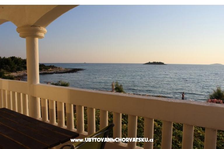 Doogaloo Apartmány – foto 12