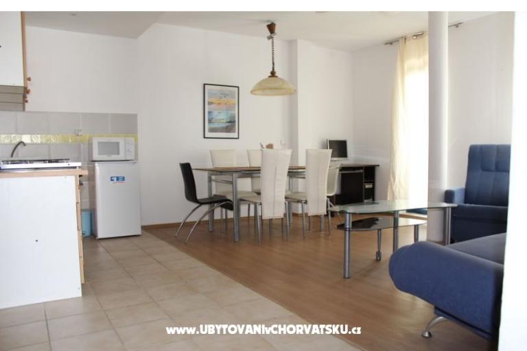 Doogaloo Apartmány – foto 6