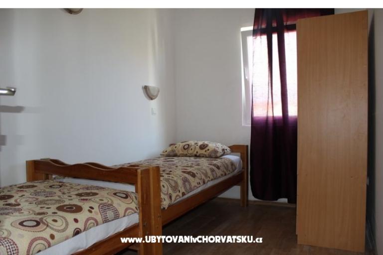 Doogaloo Apartmány – foto 8