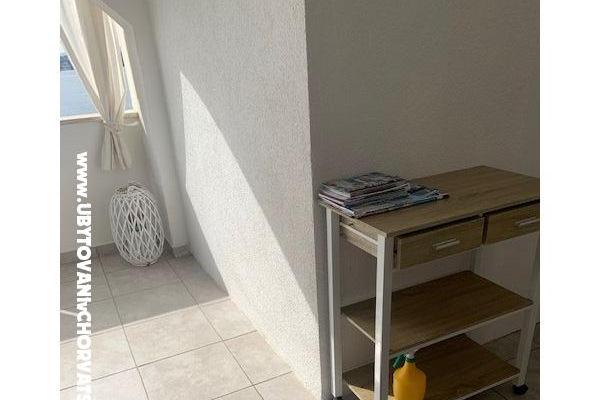 Holiday Apartmány Lucic – foto 30