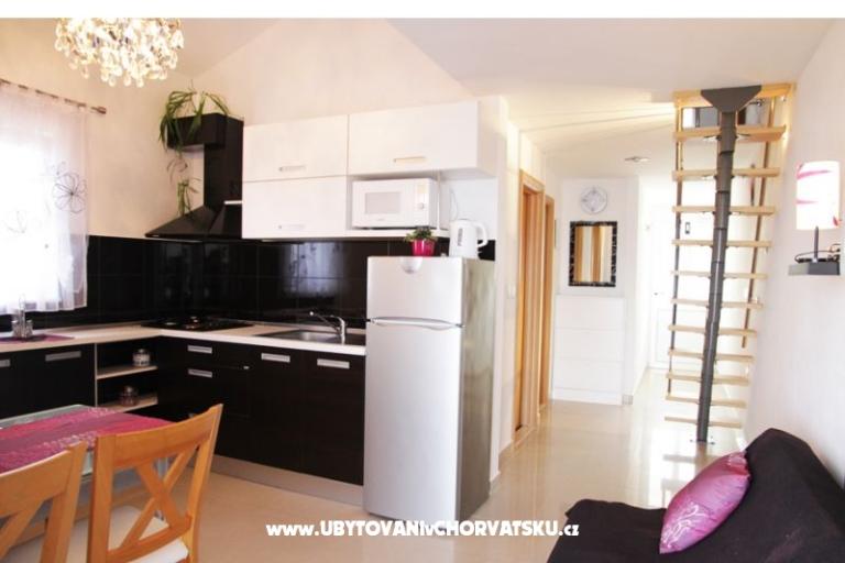 Marina view Apartmány Rogoznica  – foto 14