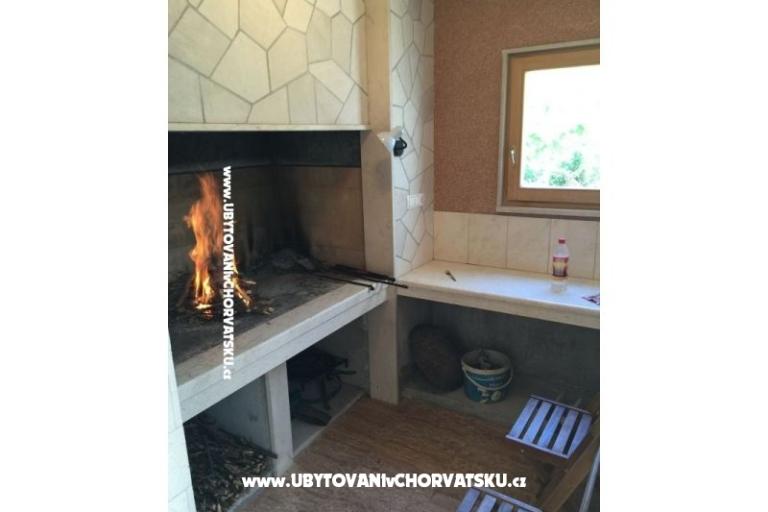 Vinka apartments DIREKT NA PLAŽI – foto 13