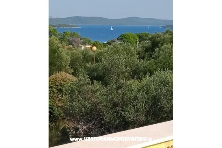 Villa Gaby with heated pool – foto 13