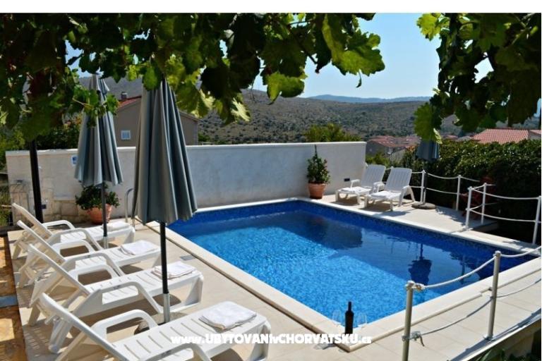 Apartmány Villa RA – foto 2