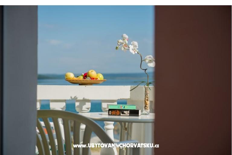 Mirni Kutak Oase – foto 3