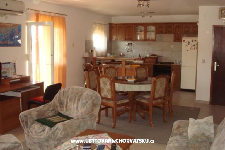 Apartmán Denis-3-SOBE – foto 10