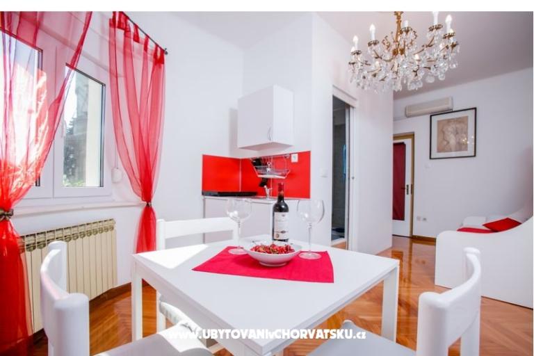 Apartmány Villa Lole – foto 3