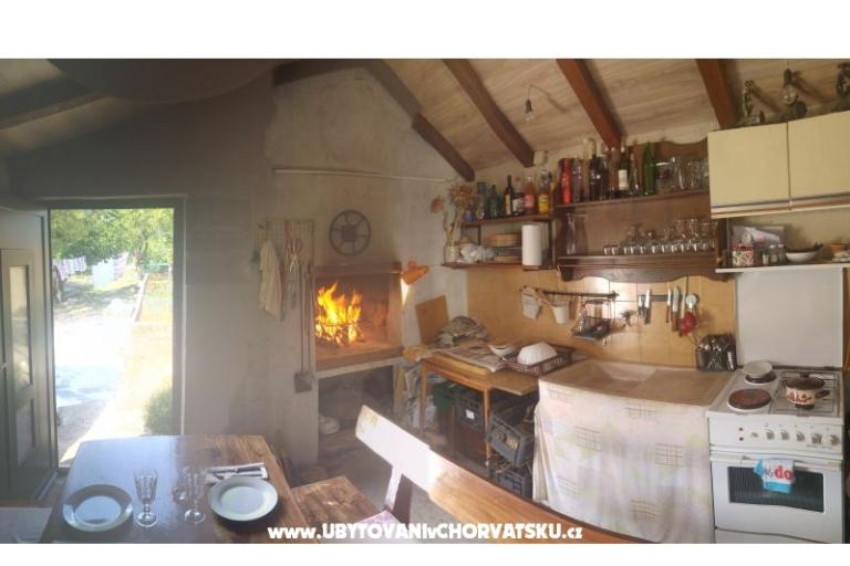 Countryside house s bazénem – foto 16
