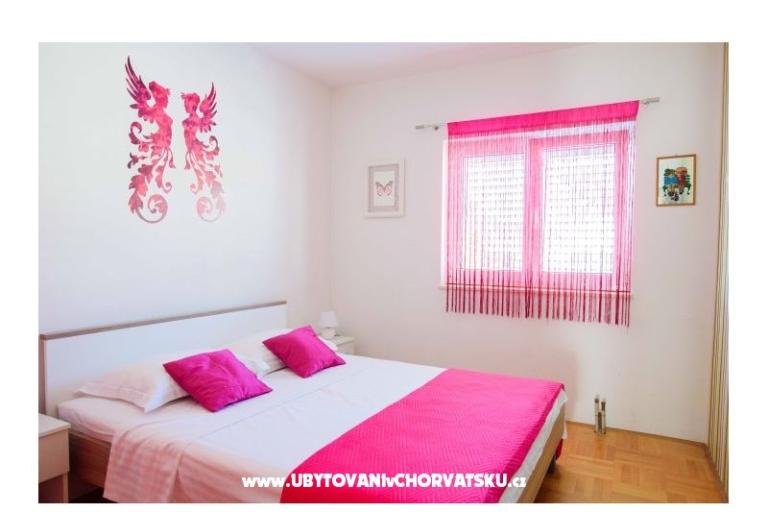 HolidayHomeSpalato-pool apartments  – foto 7