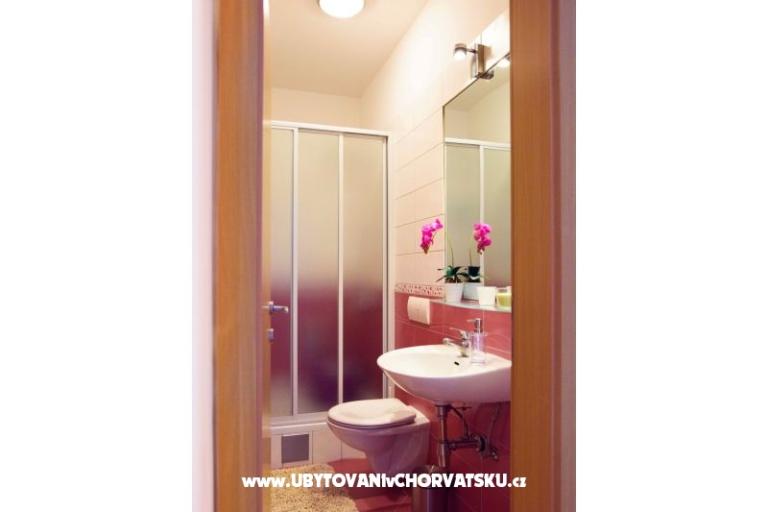 HolidayHomeSpalato-pool apartments  – foto 9