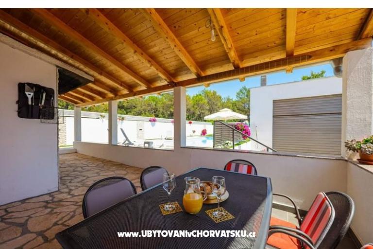 Apartmán ANAI with private  pool – foto 4