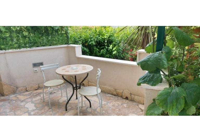 Apartmán Tea Slatine – foto 2