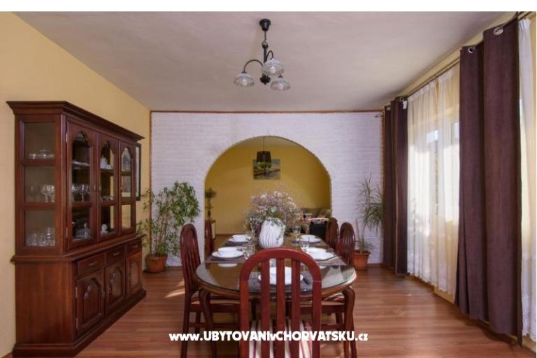 Apartmány Karmen – foto 4