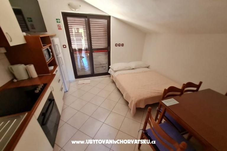 Apartmány Katić Slatine – foto 13