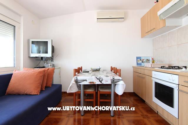 Apartmány Okrug Gornji – foto 3