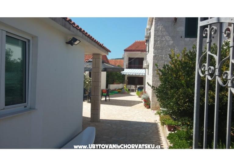 Apartmány Tri palme – foto 11