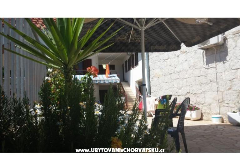 Apartmány Tri palme – foto 12