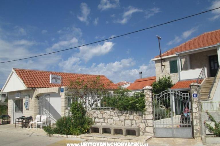 Apartmány Tri palme – foto 4